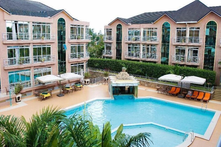 Hotel 7 of 8