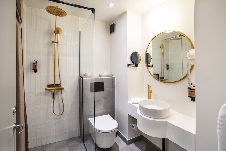 Bathroom Interior Photo