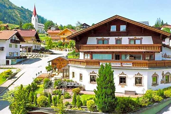 Hotel Edelweiẞ garni - b & b
