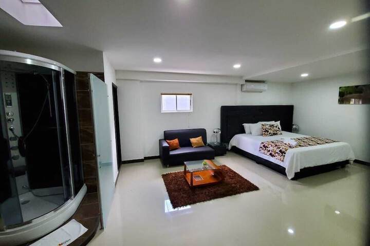 Room 16 of 35