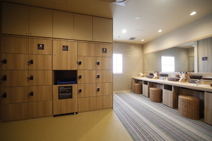 Room 25 of 46