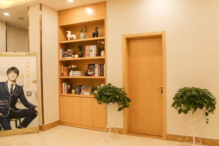 GreenTree Inn (Nanjing Bridge Forest Branch)