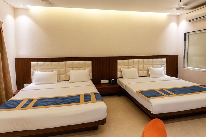 Room 13 of 57