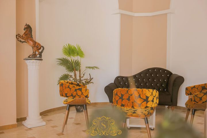 Hotel Interior 112 of 129