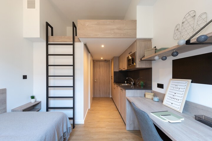 Room 15 of 55