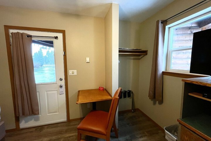 Room 26 of 140