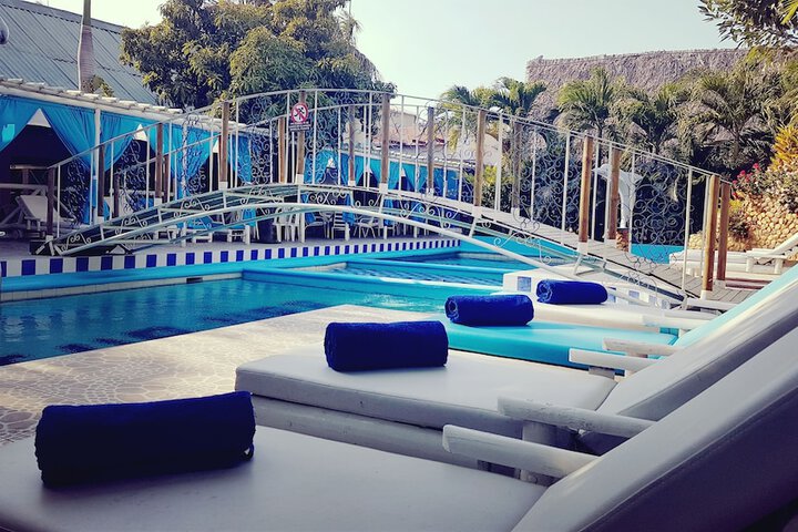Pools & Facilities