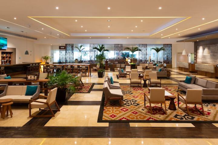Guest Lobby