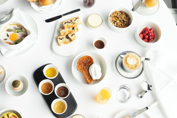 Breakfast/Coffee Service 77 of 84