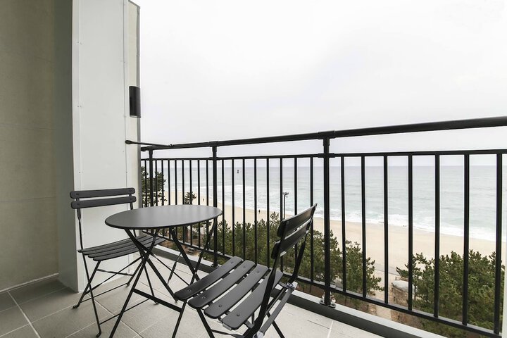 Terrace/Patio 20 of 35