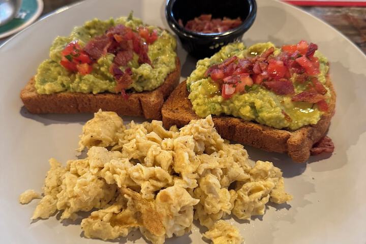 Breakfast/Coffee Service 16 of 24