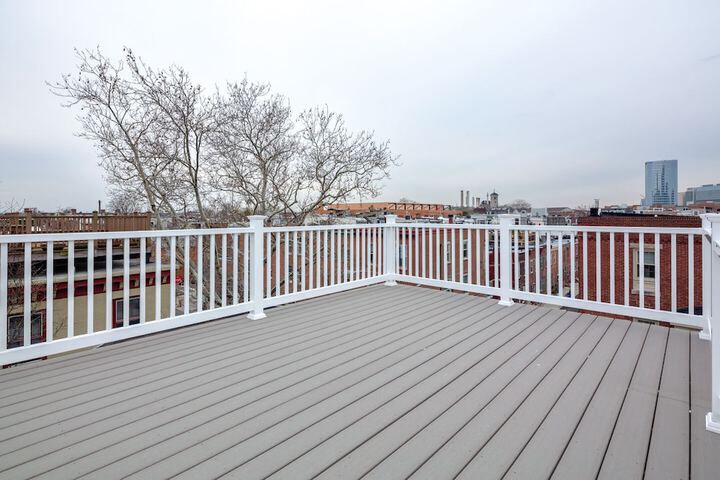 Terrace/Patio 13 of 16
