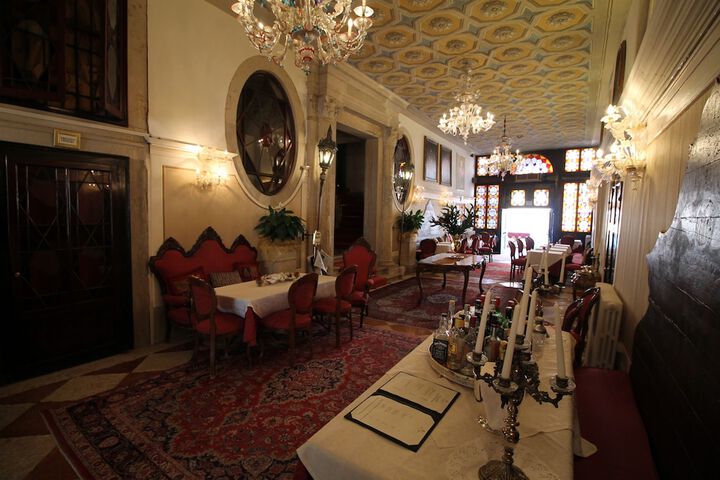 Lobby Photos