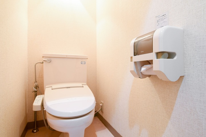 Room 3 of 81