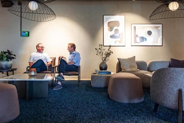 Guest Lobby
