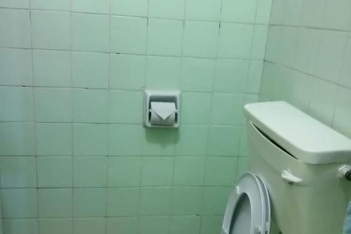 Room 14 of 21