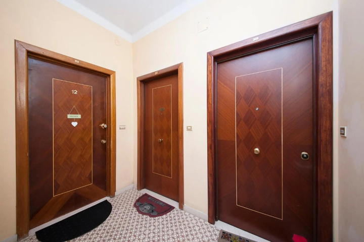 Room 15 of 26