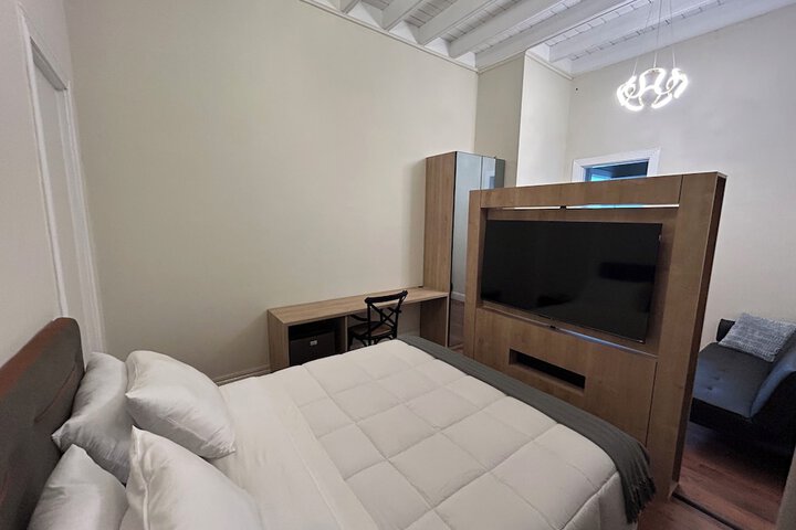 Room 3 of 36