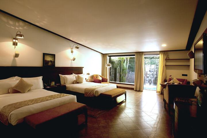 Room 6 of 21