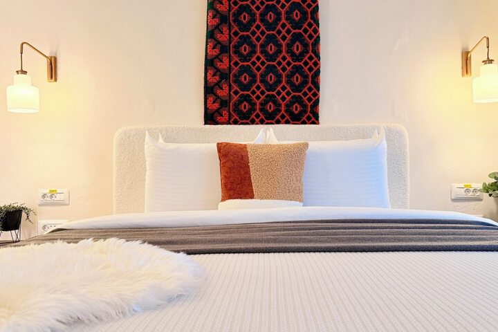 Room 10 of 175