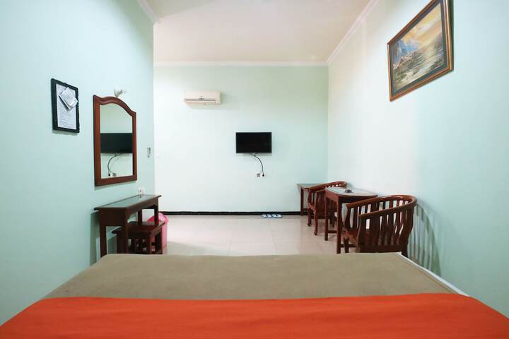 Room 25 of 26