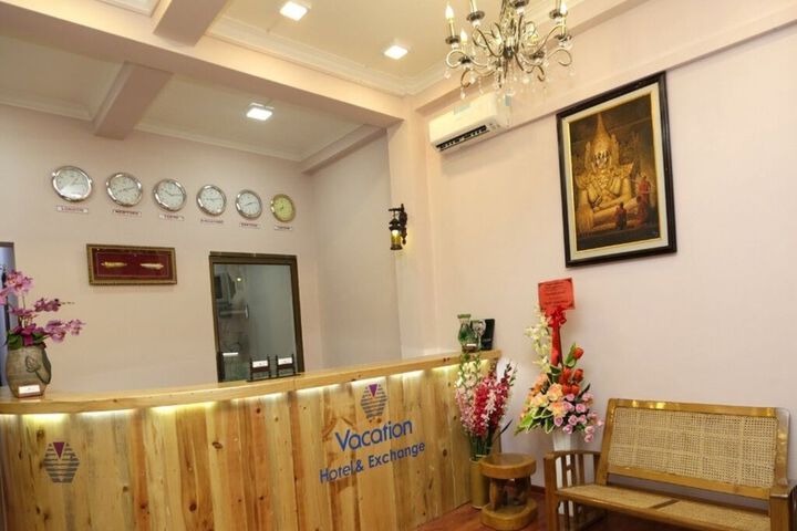 VACATION HOTEL