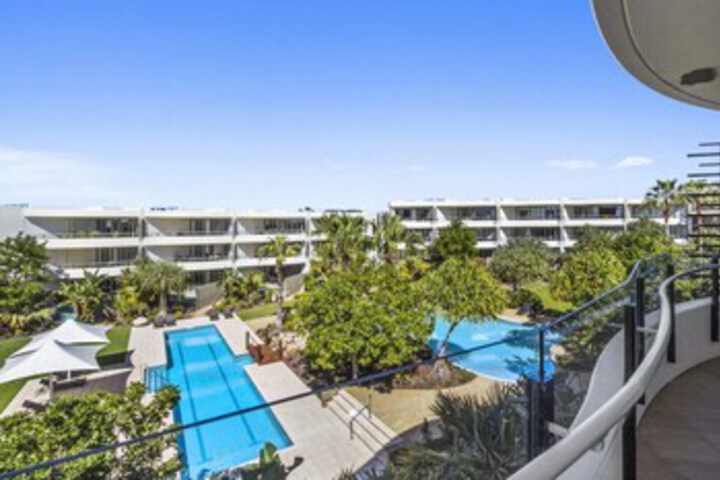 Terrace/Patio 5 of 14