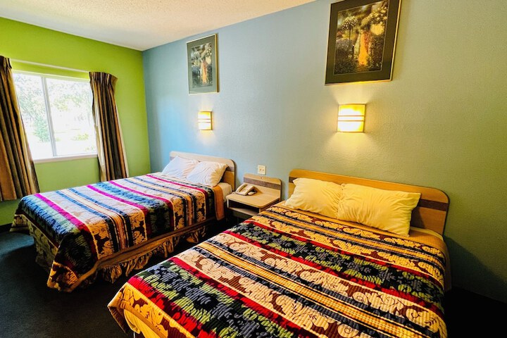 Standard Room, King or Two Doubles