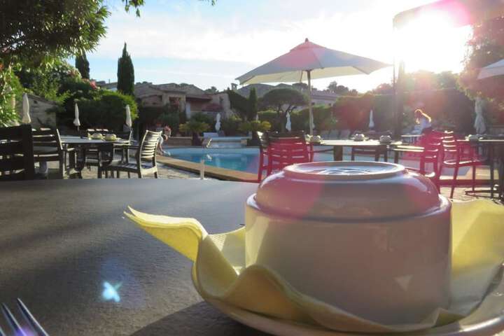 Breakfast/Coffee Service 40 of 52