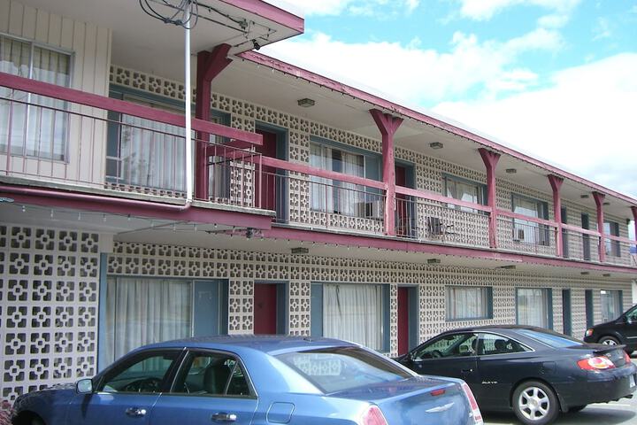 Hotel 41 of 42
