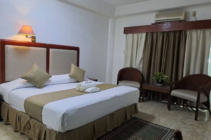 Room 21 of 55