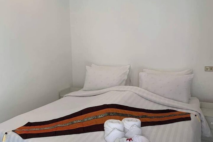 Room 34 of 106