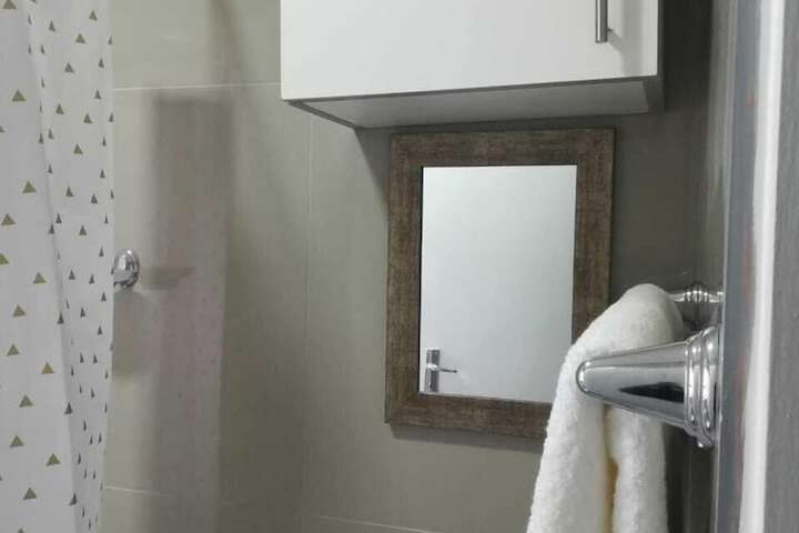 Room 18 of 27