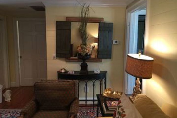 Room 10 of 15