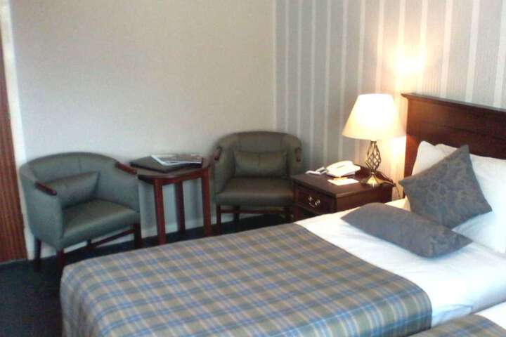 Room 20 of 118