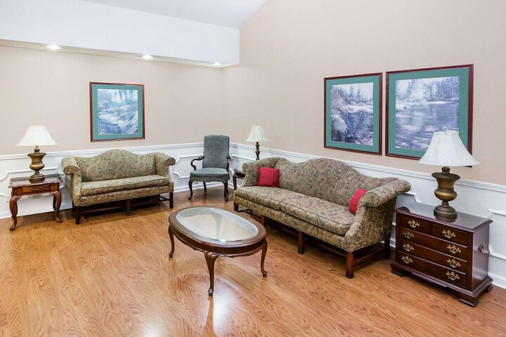 Hotel Interior 4 of 19