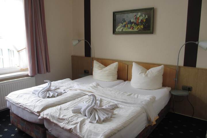 Room 10 of 53