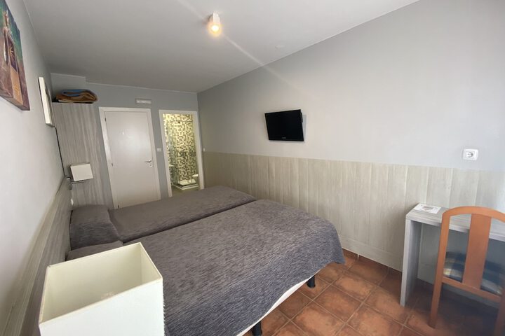 Room 20 of 43