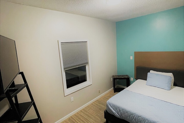 Room 5 of 47