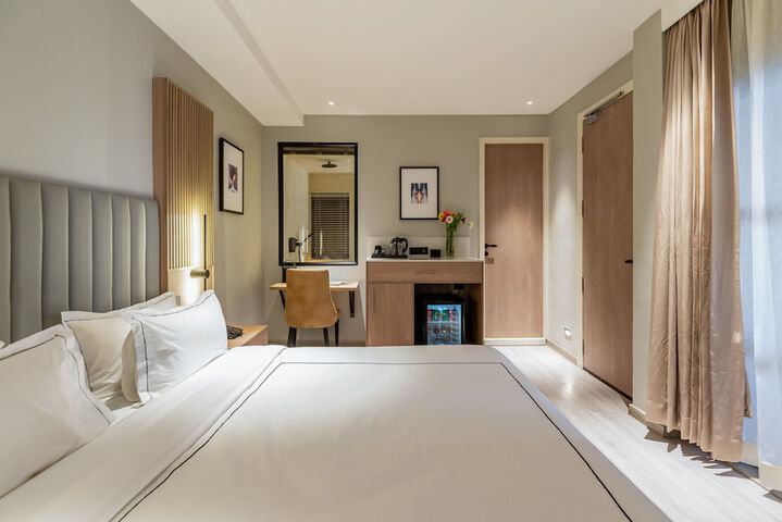 Room 12 of 60