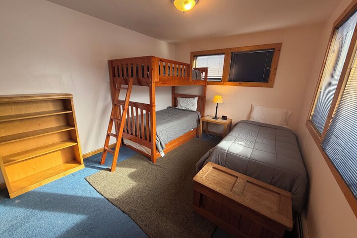 Room 26 of 53