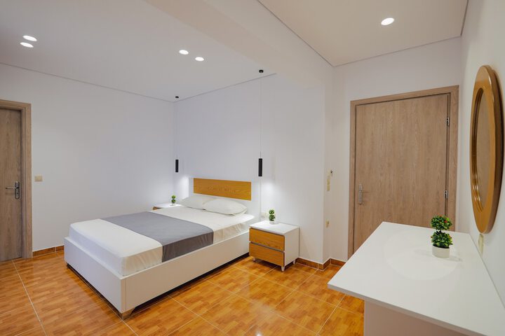 Room 2 of 22