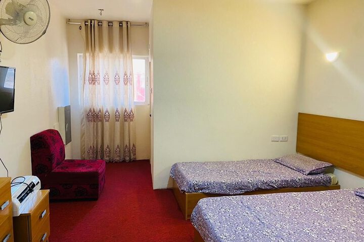 Room 6 of 21