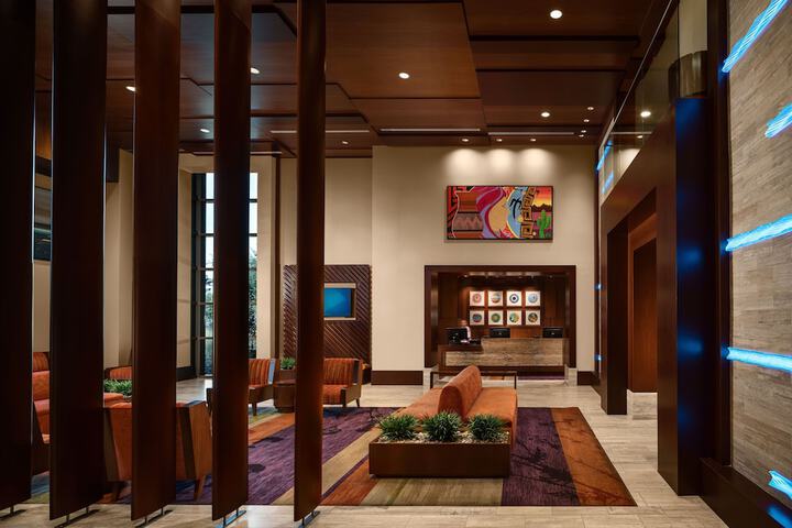 Hotel Interior 3 of 32