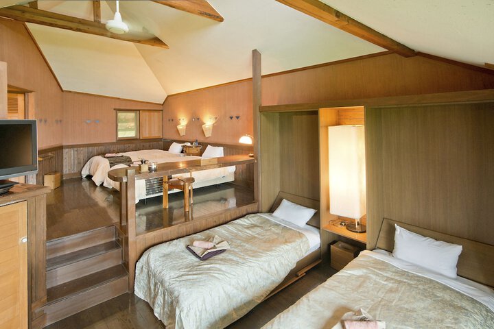 Room 6 of 42