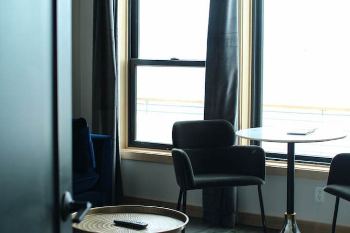 Room 70 of 159