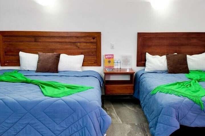 Room 46 of 119
