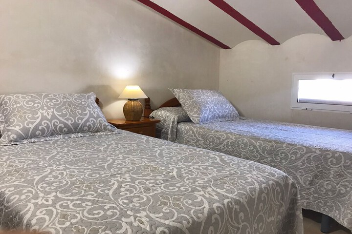 Room 5 of 22