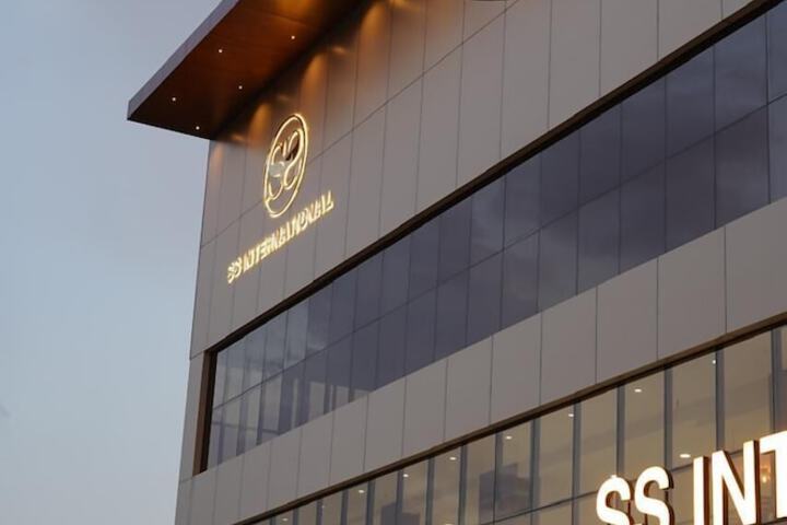 Hotel S S International