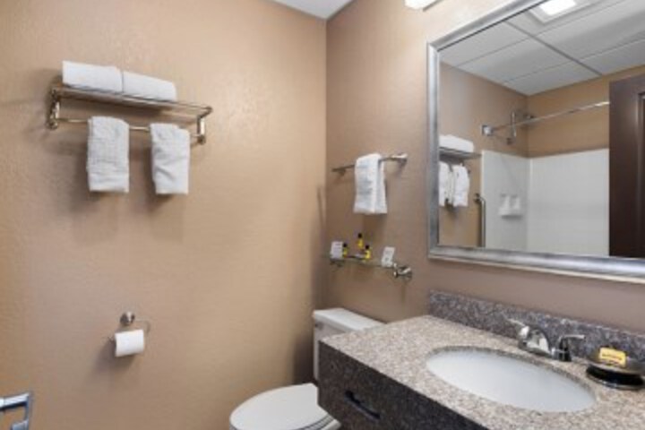 Room 10 of 21